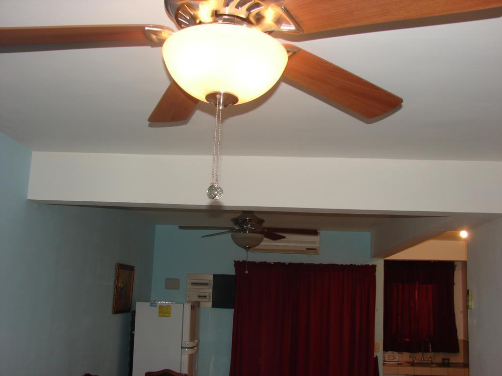 Villa Riviera 2 Bedroom Townhouse Playas del Coco Phòng bức ảnh