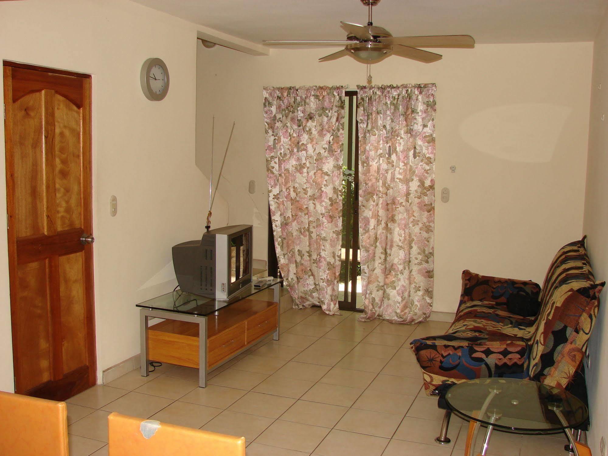 Villa Riviera 2 Bedroom Townhouse Playas del Coco Ngoại thất bức ảnh