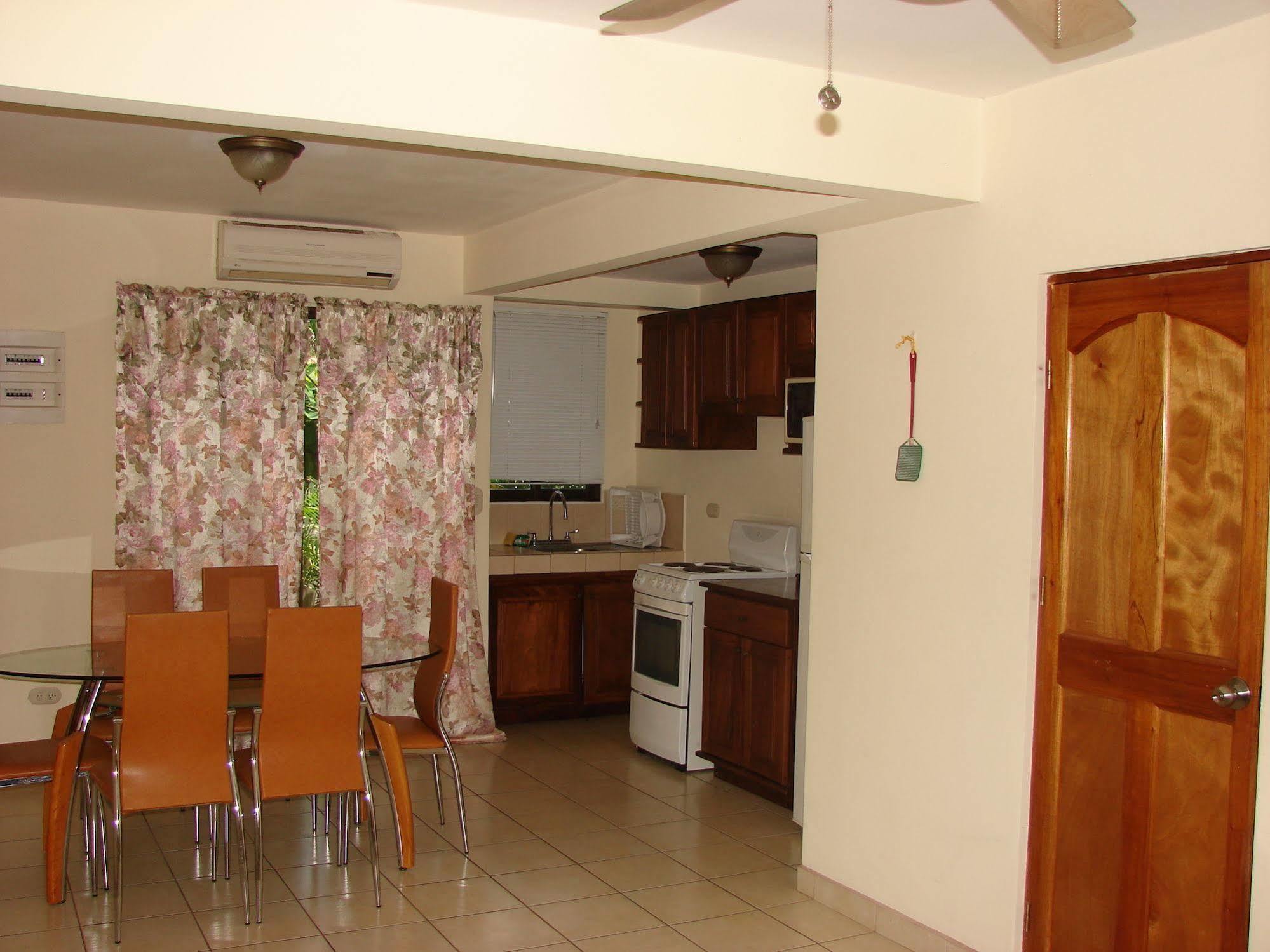 Villa Riviera 2 Bedroom Townhouse Playas del Coco Ngoại thất bức ảnh